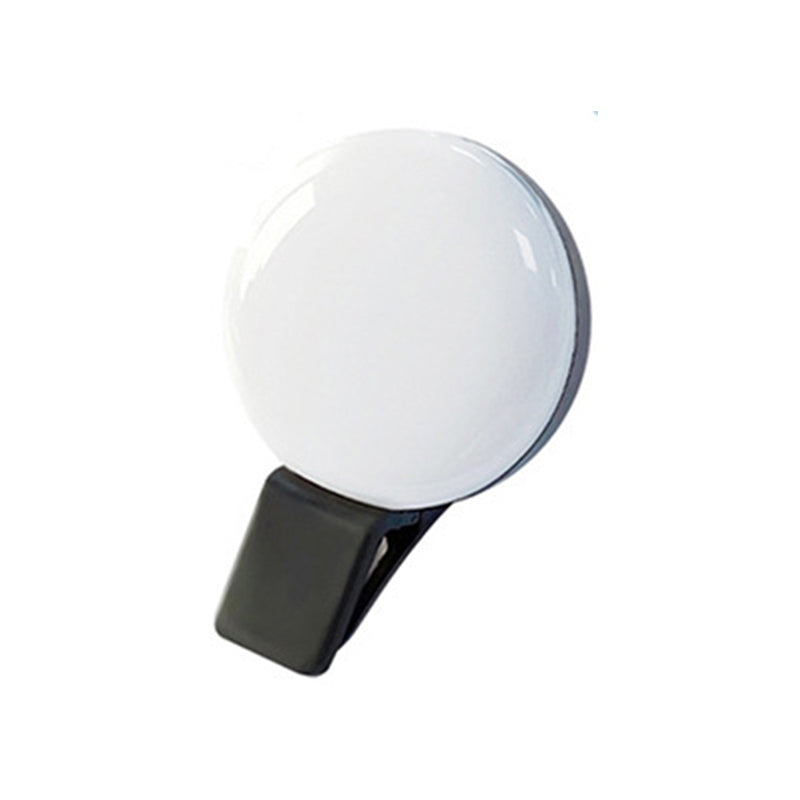 Clip-on selfie ring light, USB rechargeable, product photo 13